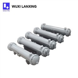 Shell ak Tib echanjeur chalè yo itilize pou refwadisman lwil oliv